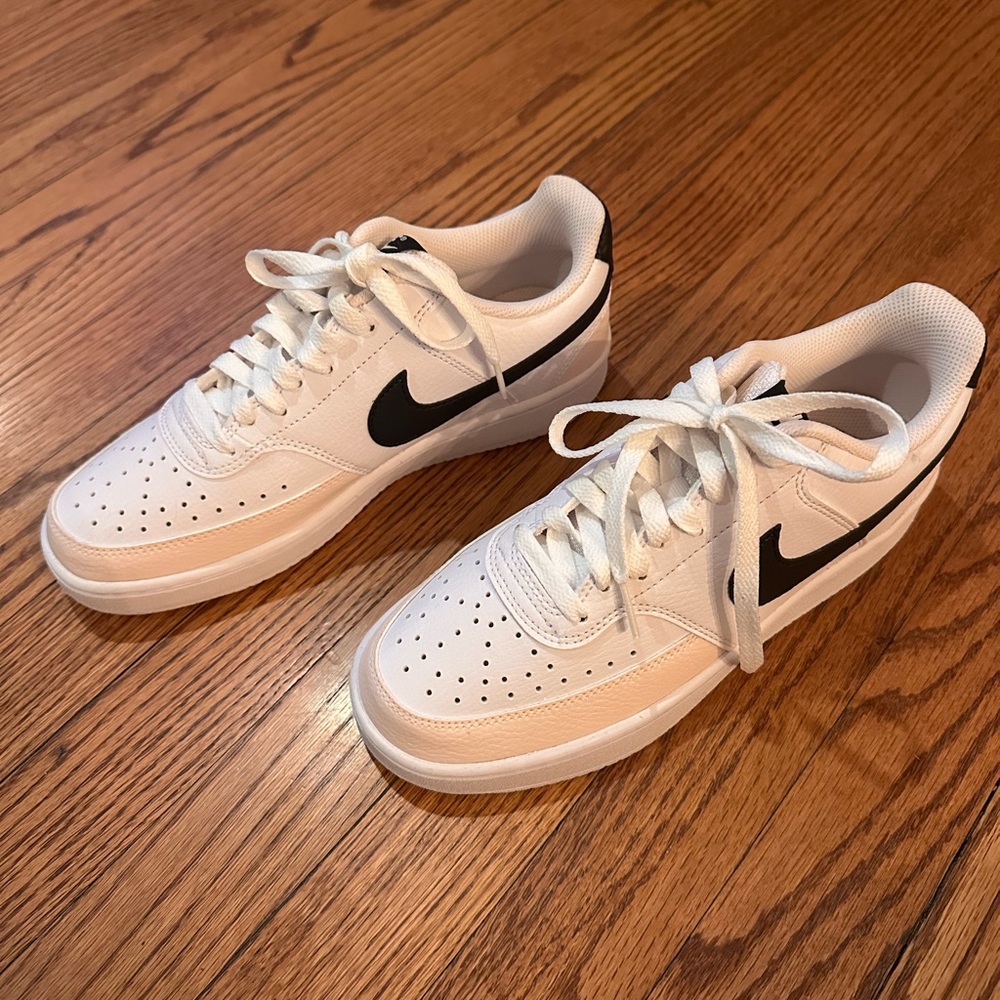 Nike court vision low